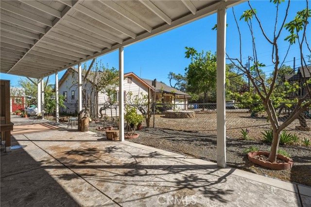 5220 Lakeshore, Lakeport