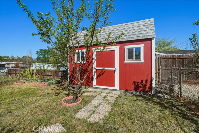 5220 Lakeshore, Lakeport