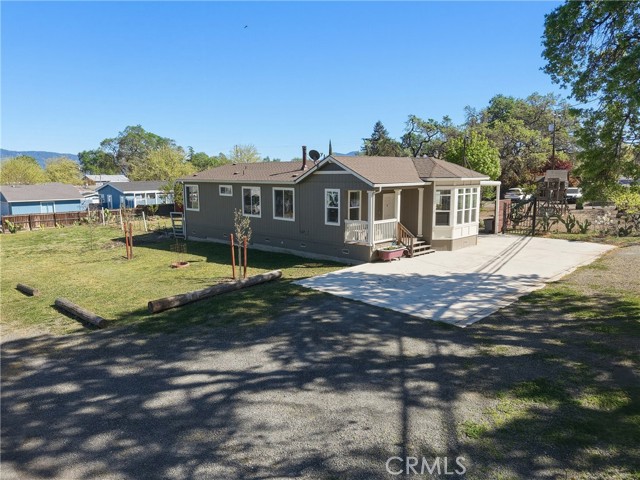 5220 Lakeshore, Lakeport