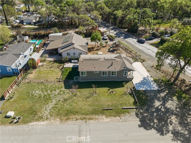 5220 Lakeshore, Lakeport
