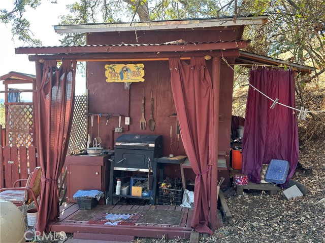 3635 Country Club, Clearlake