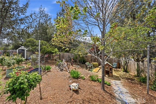 10313 Walnut Way, Kelseyville