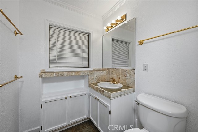 13674 Anderson, Lower Lake