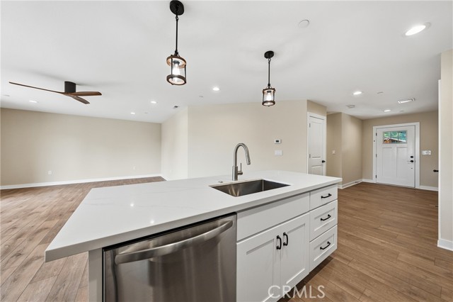 13161 Venus Village, Clearlake Oaks