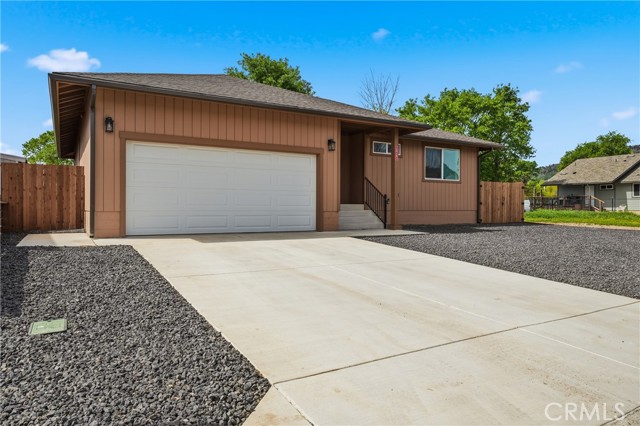 13161 Venus Village, Clearlake Oaks