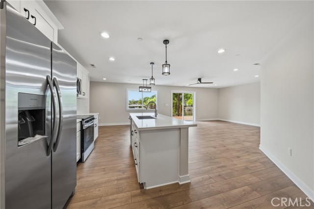 13161 Venus Village, Clearlake Oaks