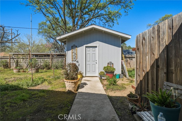 3676 Madrone, Clearlake