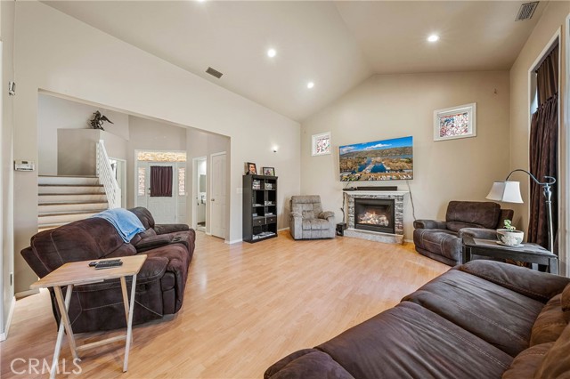 2920 Meadow Creek Road, Clearlake Oaks