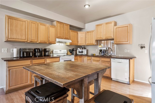 2920 Meadow Creek Road, Clearlake Oaks