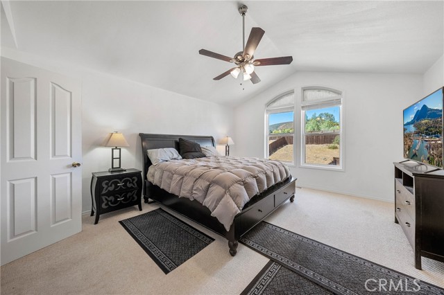 2920 Meadow Creek Road, Clearlake Oaks