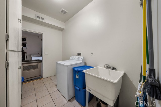 2920 Meadow Creek Road, Clearlake Oaks