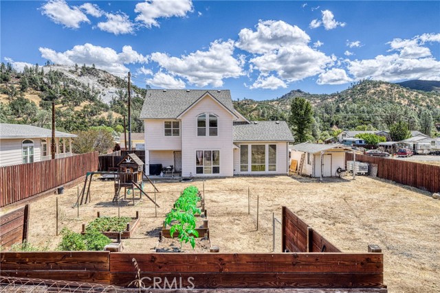 2920 Meadow Creek Road, Clearlake Oaks
