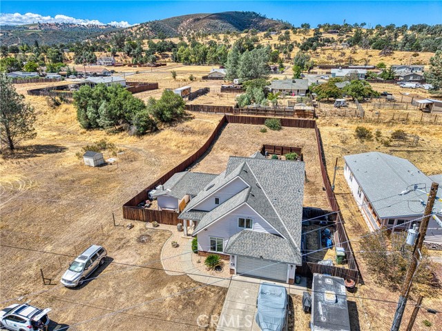 2920 Meadow Creek Road, Clearlake Oaks