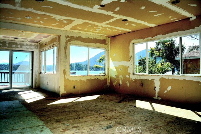 10523 E Highway 20, Clearlake Oaks