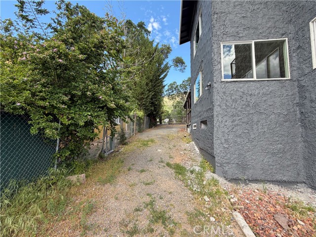 10523 E Highway 20, Clearlake Oaks
