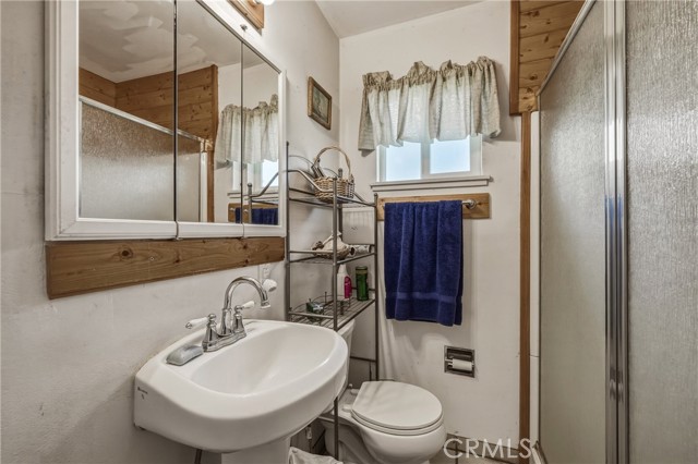 5047 State, Kelseyville