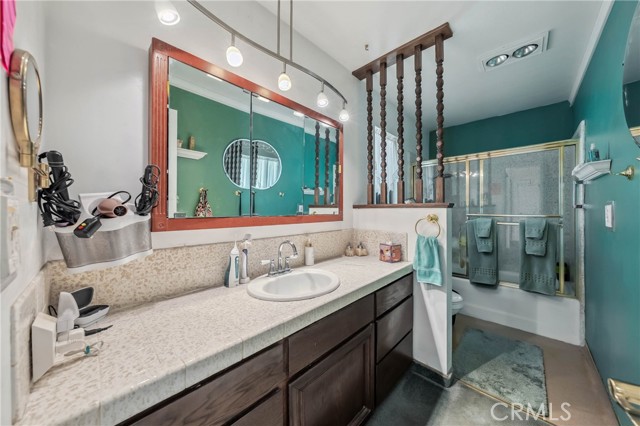 460 Lake Vista Drive, Lakeport