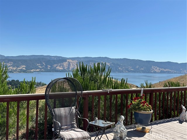 460 Lake Vista Drive, Lakeport
