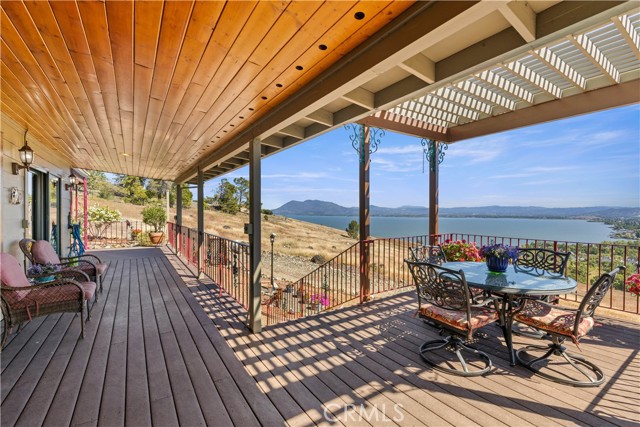 425 Lake Vista, Lakeport