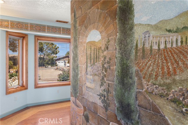 425 Lake Vista, Lakeport