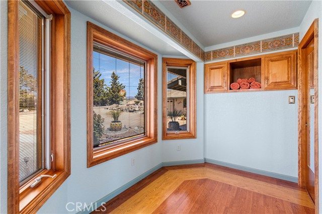 425 Lake Vista, Lakeport