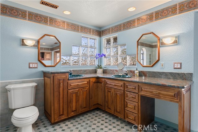 425 Lake Vista, Lakeport