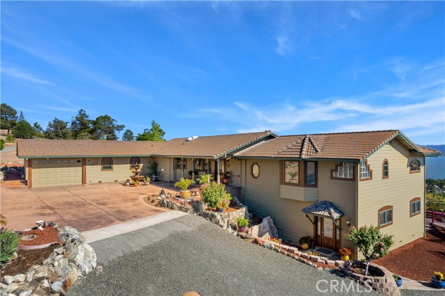 425 Lake Vista, Lakeport