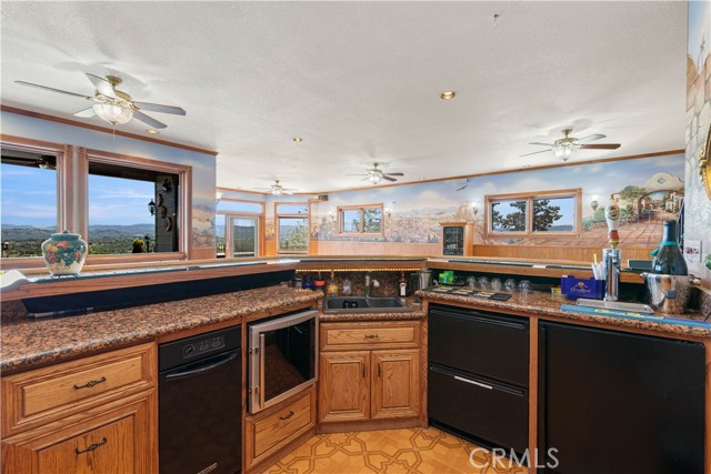 425 Lake Vista, Lakeport