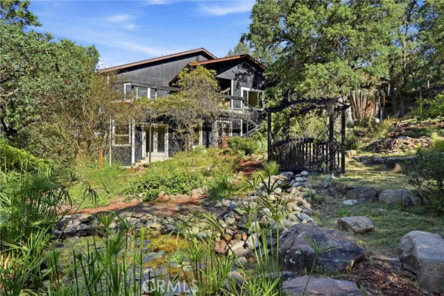 19345 Moon Ridge, Hidden Valley Lake