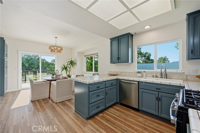 19345 Moon Ridge, Hidden Valley Lake