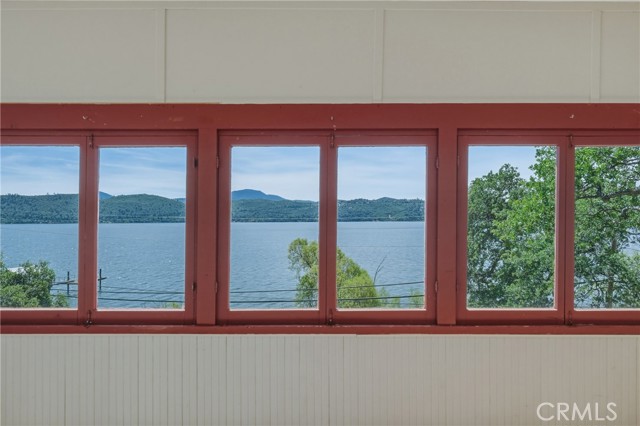 12398 Lakeshore, Clearlake