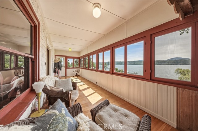 12398 Lakeshore, Clearlake