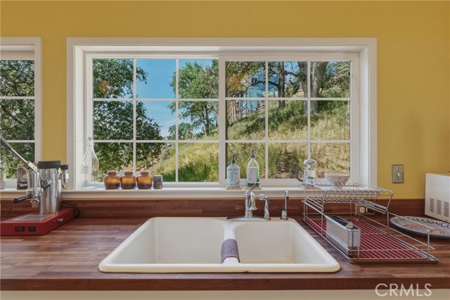 12398 Lakeshore, Clearlake