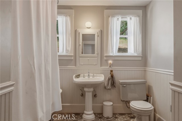 12398 Lakeshore, Clearlake