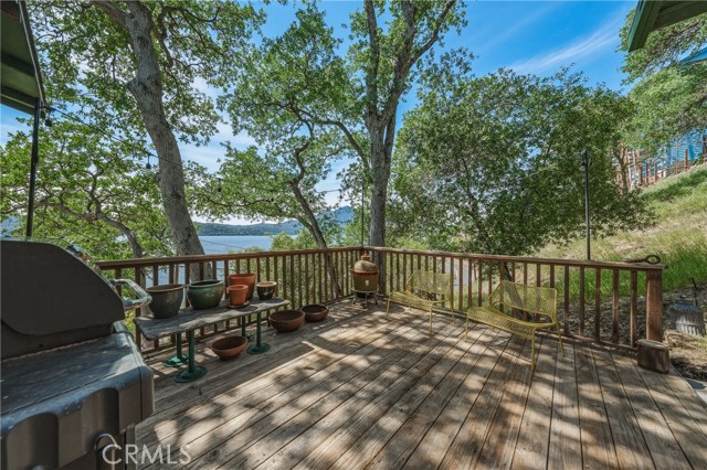 12398 Lakeshore, Clearlake
