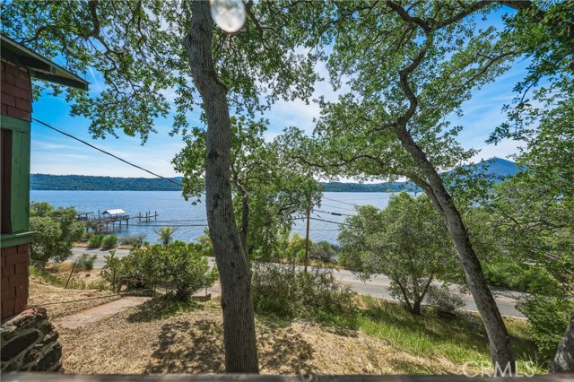 12398 Lakeshore, Clearlake