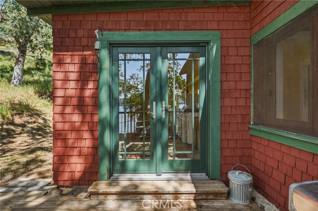 12398 Lakeshore, Clearlake