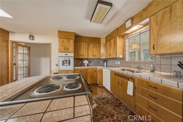 2527 Dessie Drive, Lakeport