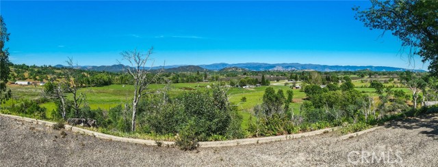 2527 Dessie Drive, Lakeport