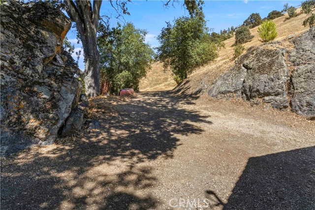 3723 Lakeview, Nice