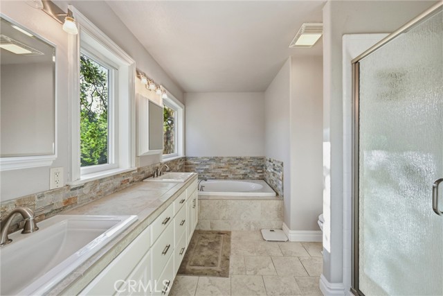 18387 N Shore, Hidden Valley Lake