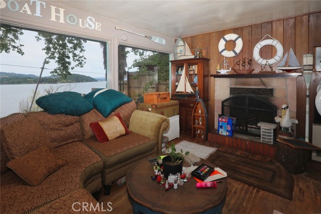 9195 Glenhaven, Glenhaven