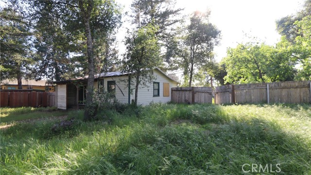 3594 Halika Street, Clearlake