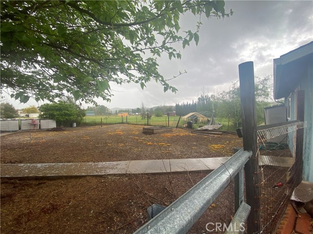 11862 Old Spruce Grove, Lower Lake