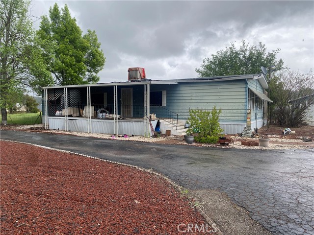 11862 Old Spruce Grove, Lower Lake
