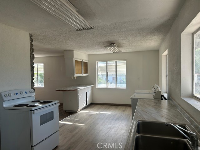 16115 27th Avenue, Clearlake