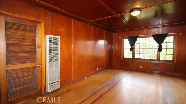 17327 Bay Leaf Road, Cobb