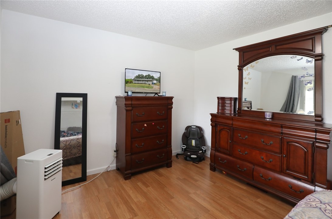 15940 32nd, Clearlake