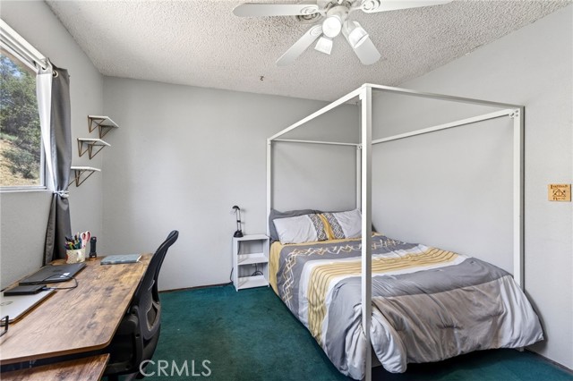 2888 Meadow Creek, Clearlake Oaks