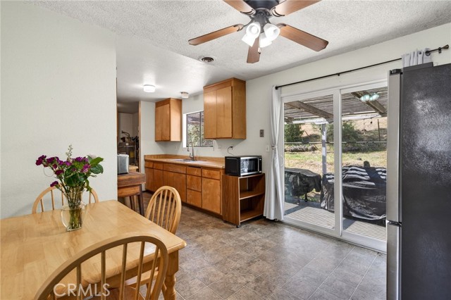 2888 Meadow Creek, Clearlake Oaks